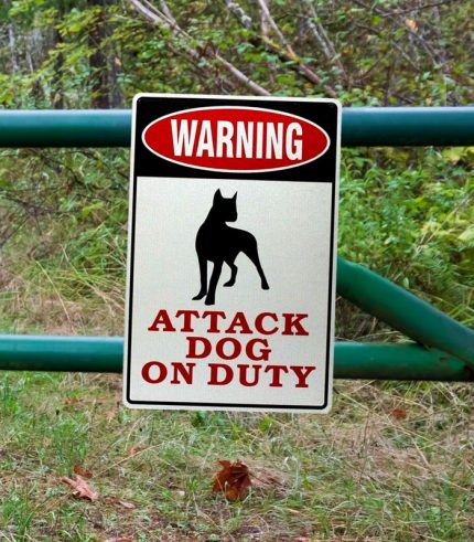 Warning-Attack-Dog-On-Duty-Notice-Sign-200x300mm-feedback